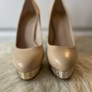 Vince Camuto Cream and Gold Heels with Glamorous Detailing